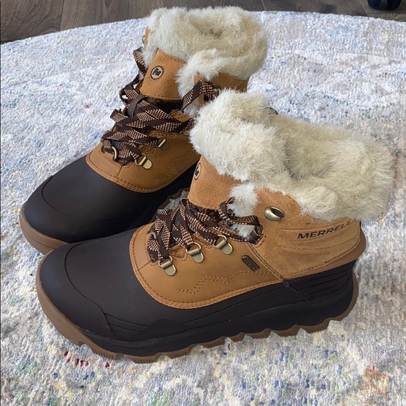 Merrell Shoes - NWOT Womens Merrell Winter Boots